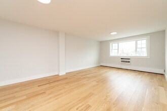 166 Summer St, Unit 1 in Somerville, MA - Building Photo - Building Photo