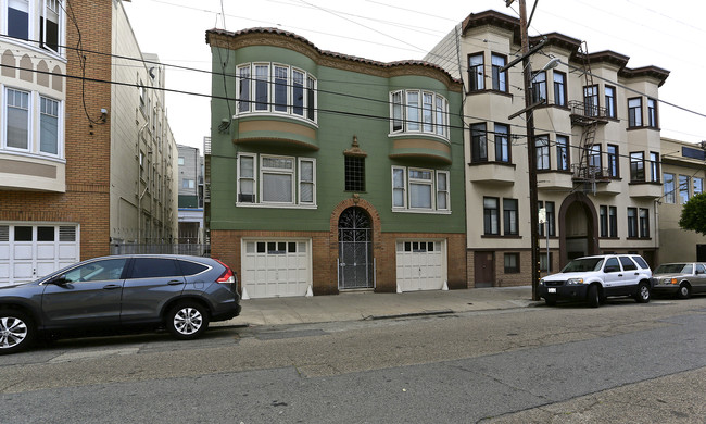 2205-2211 Taylor St in San Francisco, CA - Building Photo - Building Photo