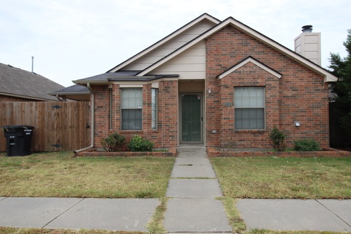 1408 SW 23rd St in Oklahoma City, OK - Foto de edificio