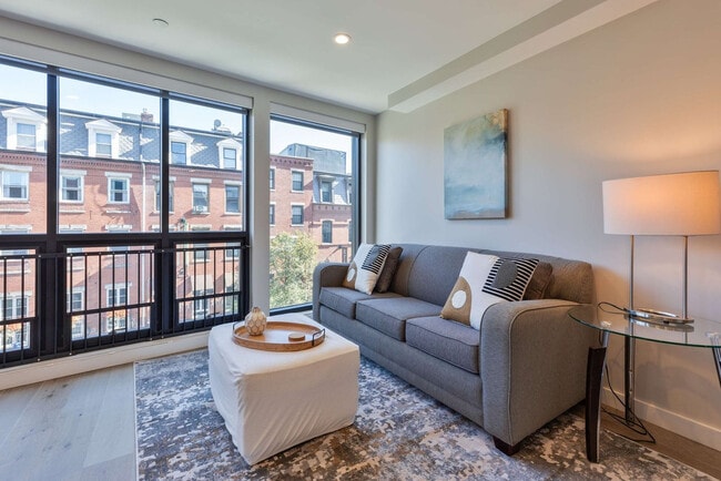 240 Freedom Trl, Unit FL4-ID1318704P in Boston, MA - Foto de edificio - Building Photo