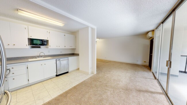 property at 1400 Pensacola St