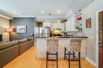 198 New York Ave in Jersey City, NJ - Building Photo - Building Photo