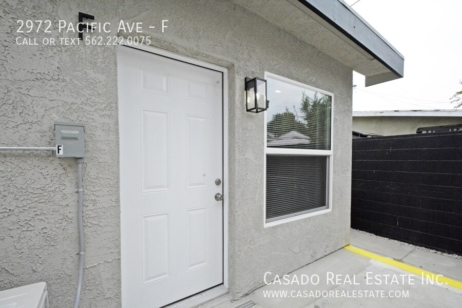 2972 Pacific Ave in Long Beach, CA - Building Photo