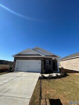 3405 Cool Spgs Ave SW in Madison, AL - Building Photo