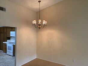 37128 Village 37 in Camarillo, CA - Building Photo - Building Photo