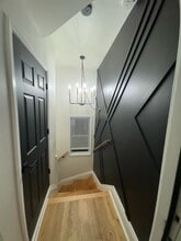 9121 S Mackinaw Ave in Chicago, IL - Building Photo - Building Photo