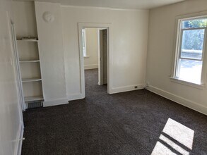 434 Washington Ct in Sheboygan, WI - Building Photo - Building Photo