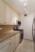 300 Rector Pl in New York, NY - Building Photo - Building Photo