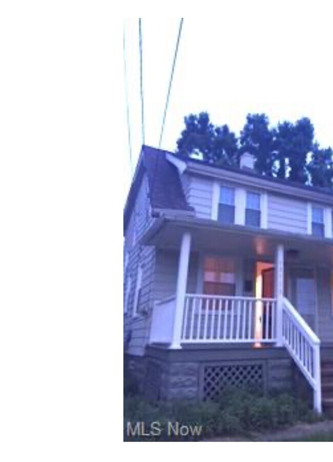 property at 13713 Thornhope Rd