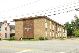 Riverview Club Apartments