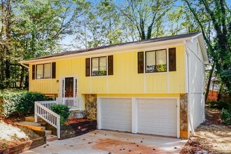 4691 Big Valley Ct in Stone Mountain, GA - Building Photo - Building Photo