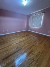 103 Moller St in Secaucus, NJ - Building Photo - Building Photo