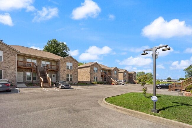 12 Charlottes Pl, Unit 22 in Somerset, KY - Building Photo - Building Photo