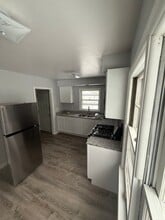 2520 Ellen Ave in Rockford, IL - Building Photo - Building Photo