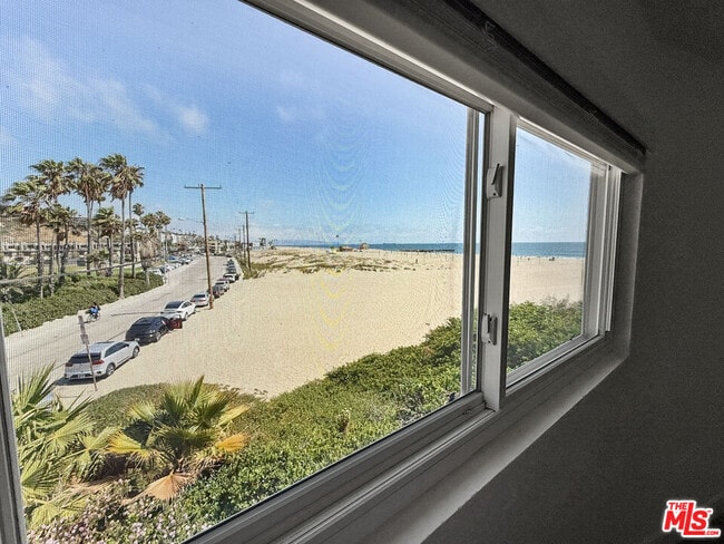 property at 6615 Pacific Ave