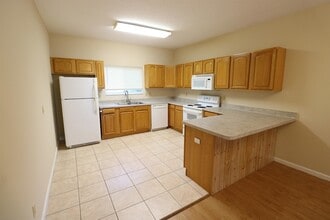 825 Anastasia Blvd in St. Augustine, FL - Building Photo - Building Photo