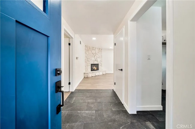 1410 Central Ave in Fullerton, CA - Foto de edificio - Building Photo