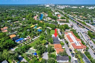 539 Menendez Ave, Unit Upstairs Unit in Coral Gables, FL - Building Photo - Building Photo