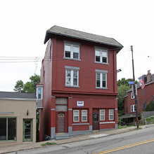 1633 Brownsville Rd in Pittsburgh, PA - Building Photo - Building Photo