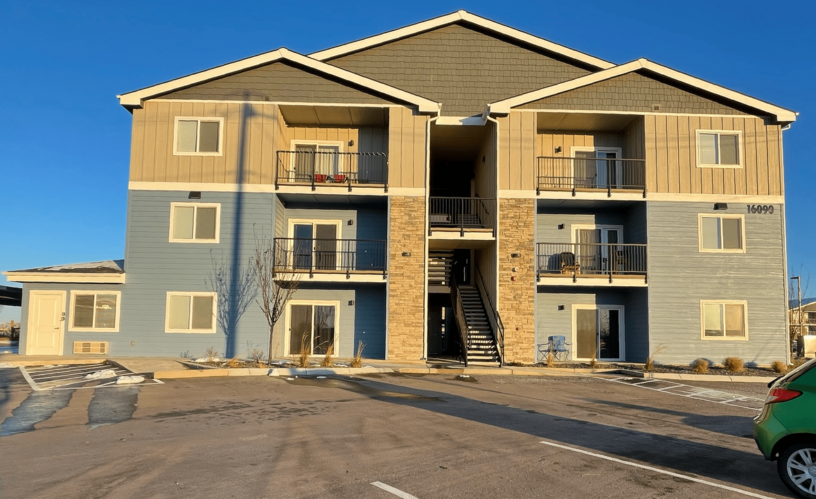 Quail Point Apartments in Nampa, ID - Building Photo