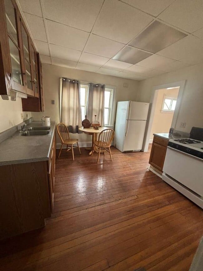 5407 Brow Ave in Newburgh Heights, OH - Building Photo - Building Photo