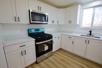 853 E 10600 S in Sandy, UT - Building Photo - Building Photo