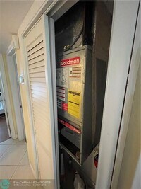 20200 NE 27th Ct photo'