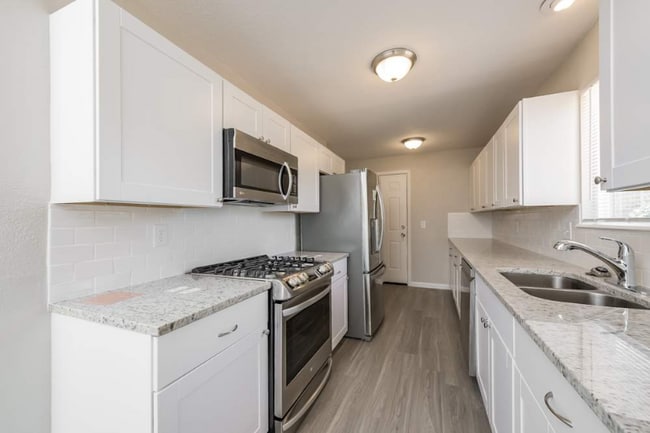 2822 S Argonne St in Aurora, CO - Building Photo - Building Photo