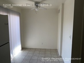 5208 Greene Ln-Unit -D in Las Vegas, NV - Foto de edificio - Building Photo