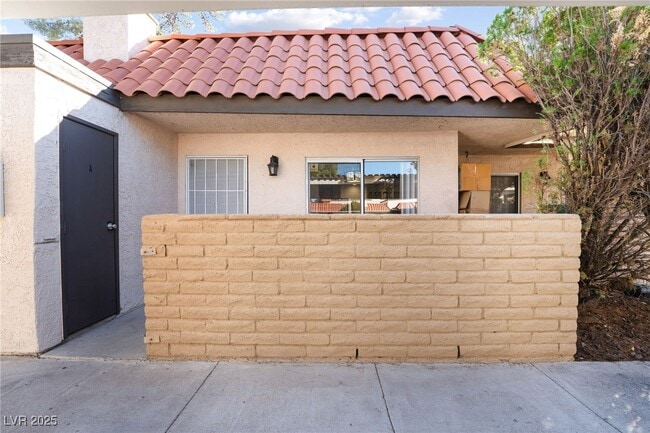 2732 Eldora Cir in Las Vegas, NV - Building Photo - Building Photo