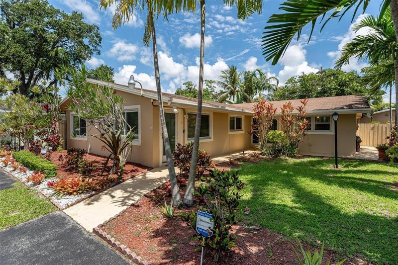 2717 SW 46th St in Fort Lauderdale, FL - Building Photo