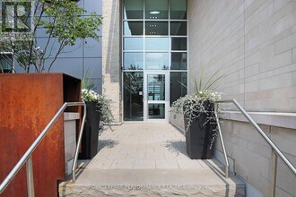 1035 Bank St in Ottawa, ON - Building Photo - Building Photo