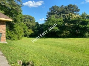 7612 Bishop Dr in Chattanooga, TN - Building Photo - Building Photo
