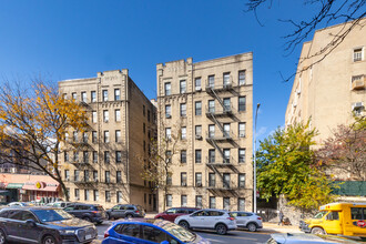 603-615 Fort Washington Ave in New York, NY - Foto de edificio - Building Photo