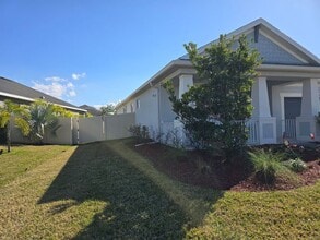 10516 Piedra Dr in Palmetto, FL - Building Photo - Building Photo