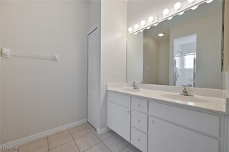 10706 Pearl Bay Cir in Estero, FL - Building Photo - Building Photo