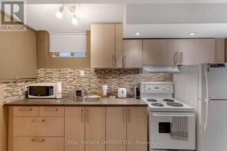 57 Lanark Ave in Toronto, ON - Building Photo - Building Photo