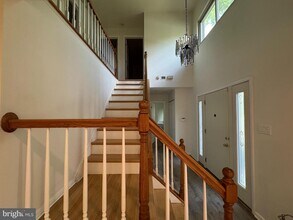 10676 Muirfield Dr in Potomac, MD - Building Photo - Building Photo