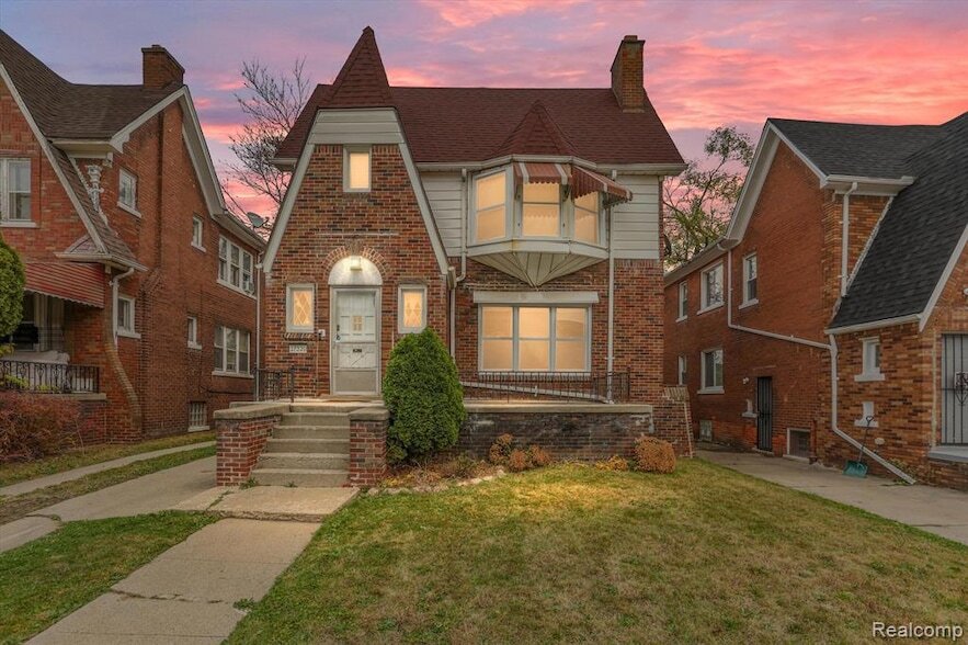 17318 Stoepel St in Detroit, MI - Building Photo