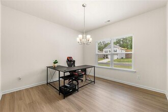 228 Whitneys Wy in Dallas, GA - Foto de edificio - Building Photo