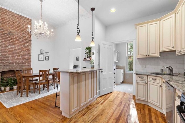 property at 910 Willow Ave