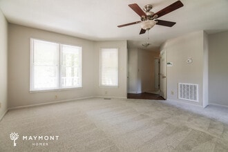 121 Grange Dr in Wendell, NC - Building Photo - Building Photo