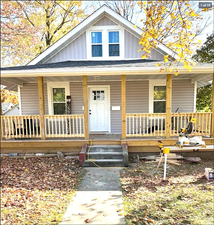 1032 N Middle St in Cape Girardeau, MO - Building Photo