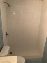 6455 SW 33rd St in Miami, FL - Building Photo - Building Photo