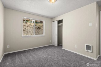 502 Tullis St NE in Olympia, WA - Building Photo - Building Photo