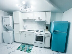 5008 27th Ave S in Gulfport, FL - Building Photo - Building Photo