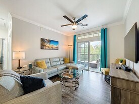 1375 Tuscana Ln in Davenport, FL - Building Photo