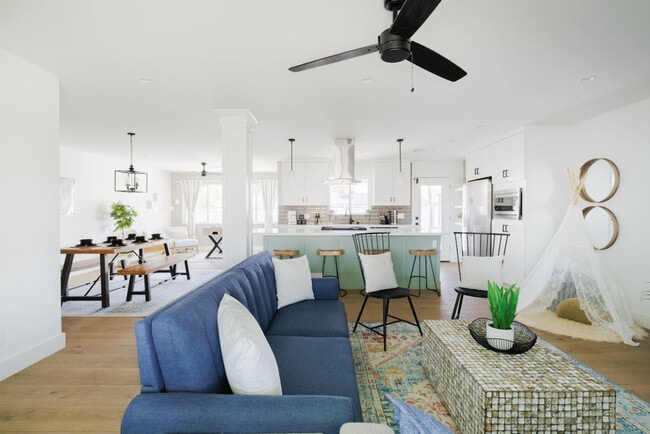 7025 E Belleview St in Scottsdale, AZ - Building Photo - Building Photo