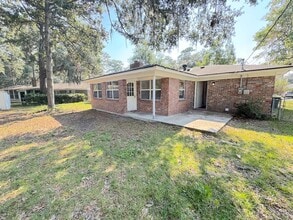9 Mistletoe Ct in Savannah, GA - Building Photo - Building Photo