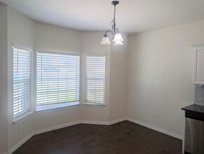 1028 E Houston St in Sherman, TX - Building Photo - Building Photo